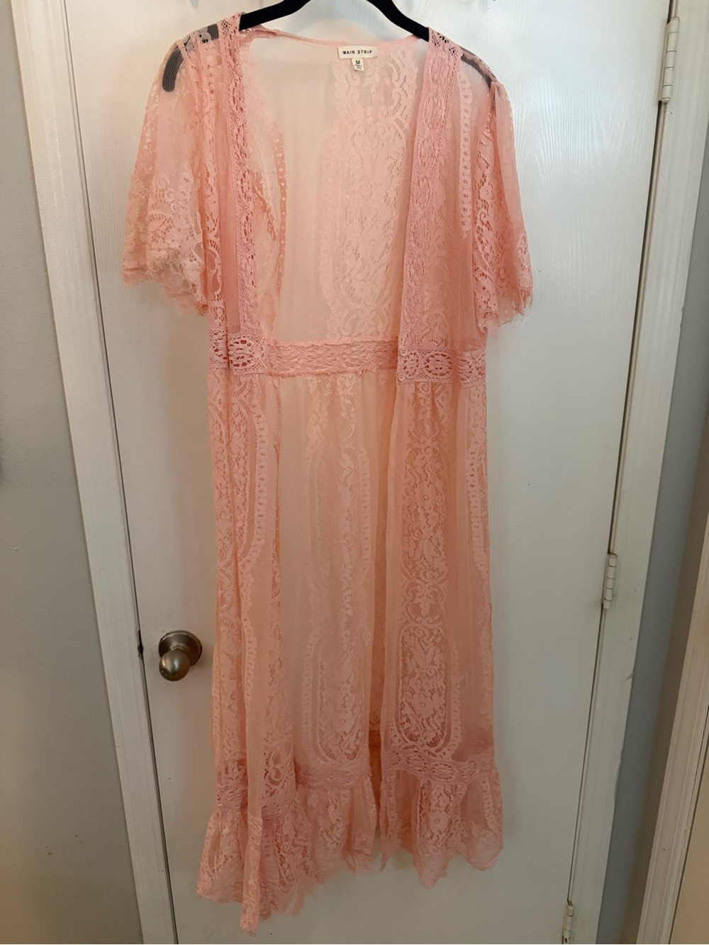 Main Strip Sheer Lace cardigan  in Light Pink